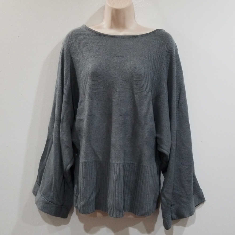 Caren sport women's gray knit bell trumpet 🎺 sleeved sweater size 2x